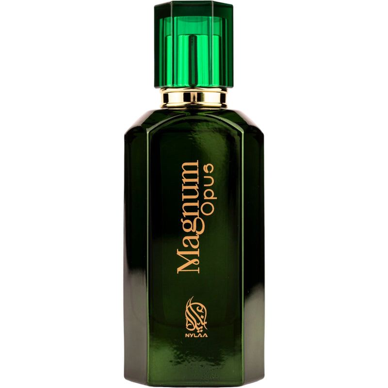 Magnum Opus EDP 100ml från Nylaa: en lyxig doft med tränoter, kryddor och citrus för den moderna gentlemannen.