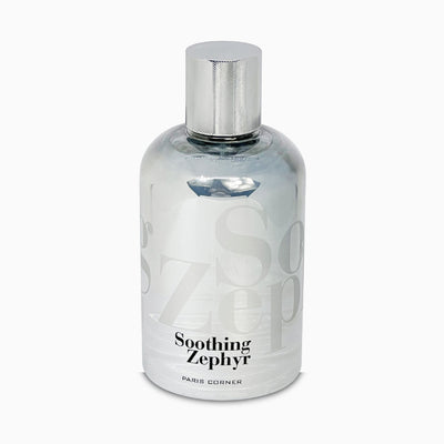 Soothing Zephyr Eau de Parfum 100ml från Paris Corner – en unisexdoft med friska citrus-, blommiga och träiga noter för eleganta tillfällen.