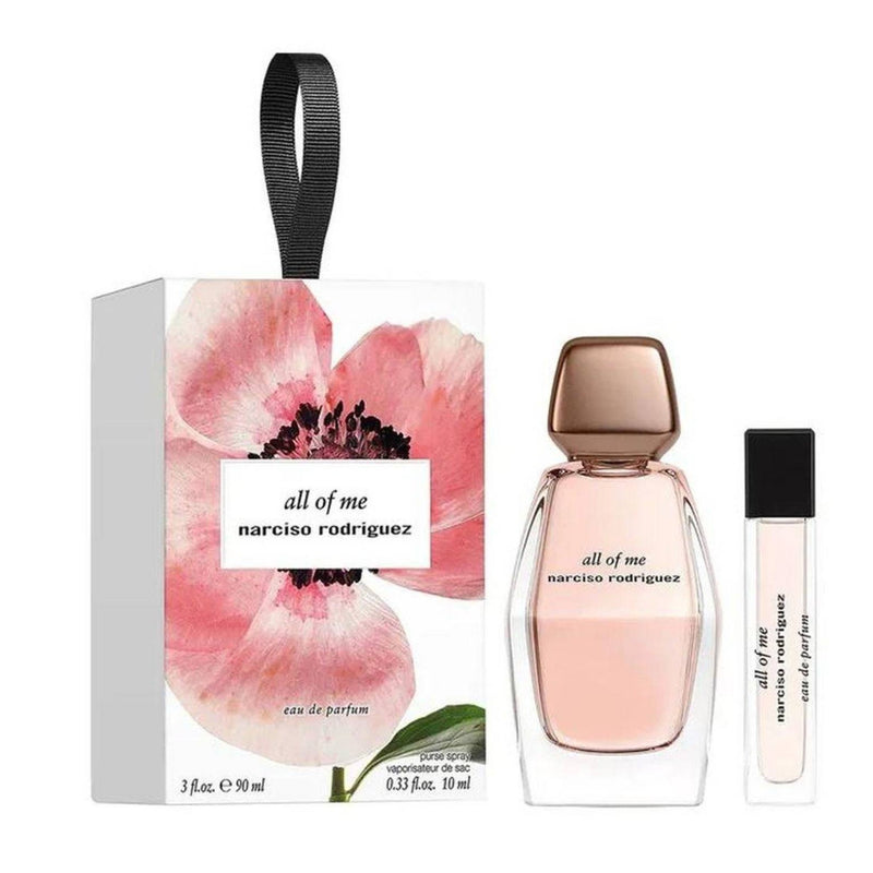 All of Me Eau de Parfum, 90ml + 10ml, erbjuder en sensuell doftupplevelse med blommiga och fruktiga noter, perfekt för varje tillfälle.