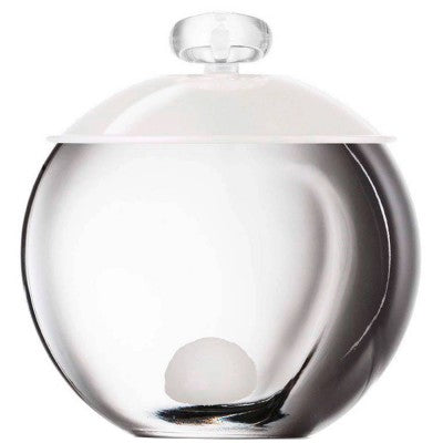 Noa Eau de Toilette 50ml från Cacharel – en blommig och pudrig doft som utstrålar elegans och feminin grace.